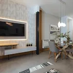 Guadalupe 15 By Magno Apartman Sevilla